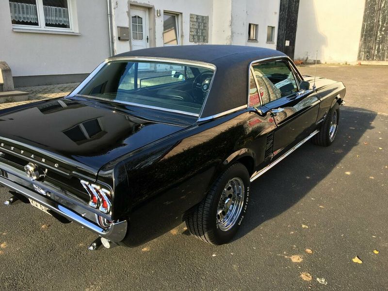 Ford Mustang • 1967 • 7,603 km 2