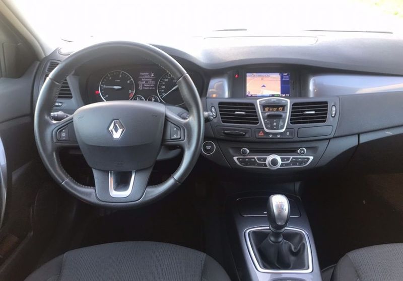 Renault Laguna • 2010 • 274,000 km 6