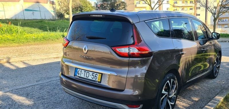 Renault Grand Scenic • 2017 • 181,472 km 2