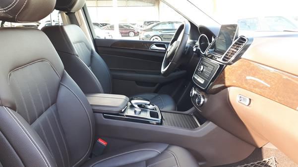 Mercedes-Benz GLE • 2018 • 40,342 km 3