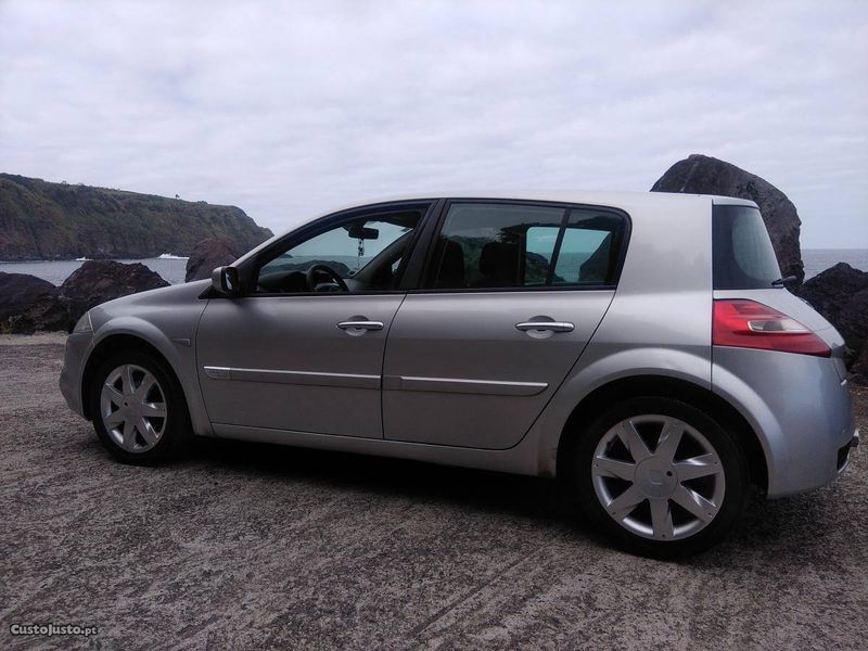 Renault Mégane • 2006 • 200,000 km 3