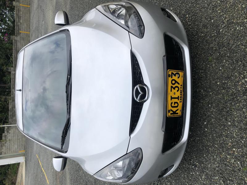 Mazda 2 • 2010 • 131,000 km 1