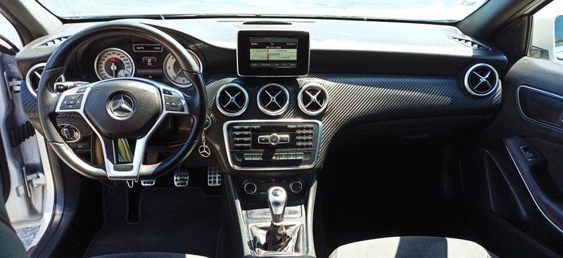 Mercedes-Benz A • 2015 • 106,000 km 5