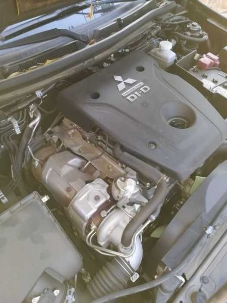 Mitsubishi L200 • 2016 • 27,000 km 8