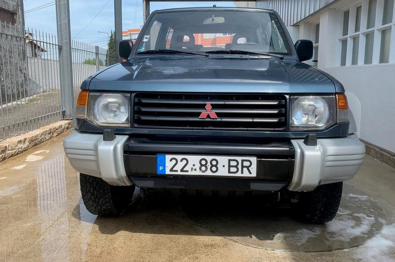 Mitsubishi Pajero • 1993 • 200,000 km 1