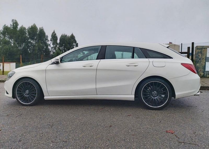 Mercedes-Benz 230 - 300 CE Coupé • 2015 • 130,000 km 2