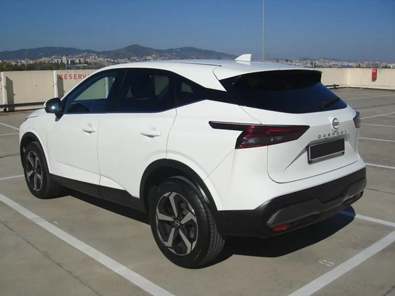 Nissan Qashqai • 2023 • 31,000 km 3