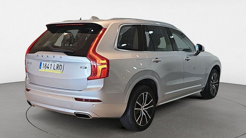Volvo XC90 • 2021 • 99,288 km 4