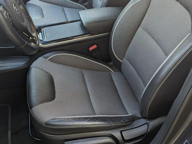 Kia Niro • 2019 • 36,500 km 6