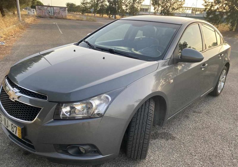 Chevrolet Cruze • 2010 • 128,000 km 2