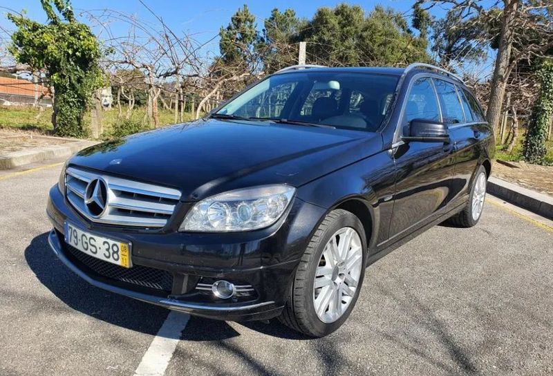 Mercedes-Benz C-Class • 2008 • 418,000 km 2