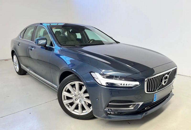 Volvo S90 • 2018 • 101,000 km 1
