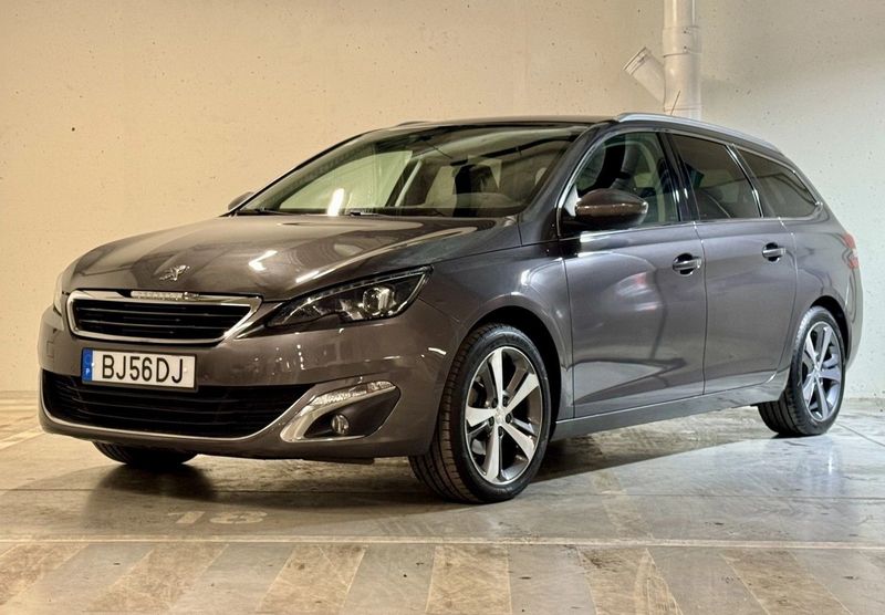 Peugeot 308 • 2016 • 123,000 km 1