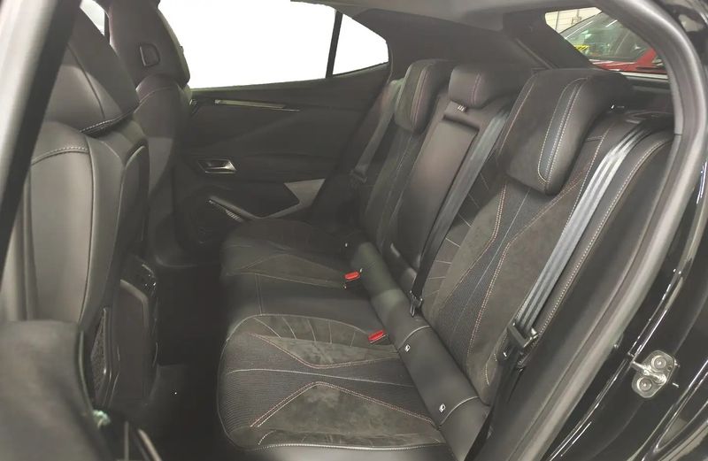 Citroën DS4 • 2023 • 19,514 km 7