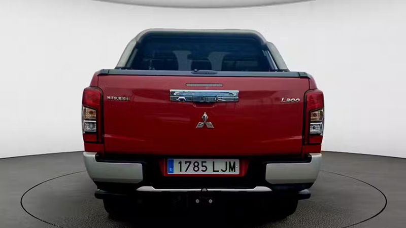 Mitsubishi L200 • 2020 • 121,530 km 16