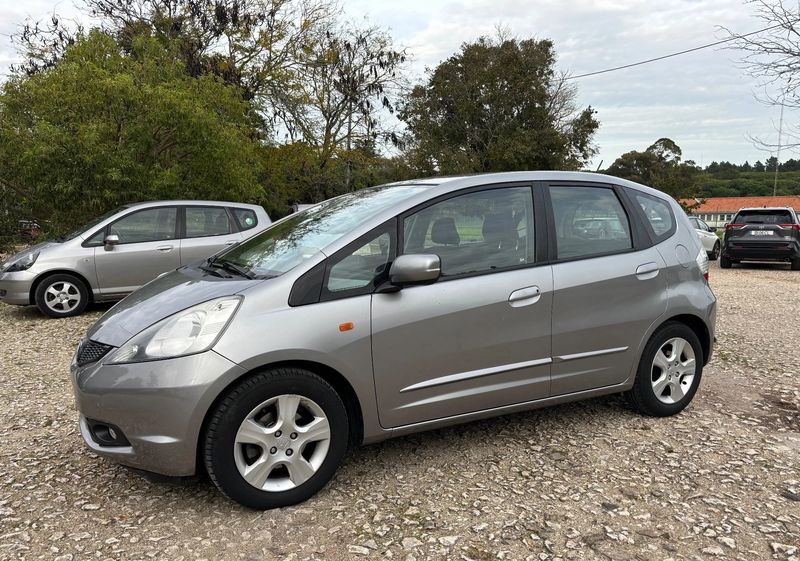 Honda Jazz • 2010 • 63,000 km 2