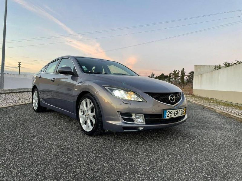 Mazda 6 • 2008 • 220,000 km 2