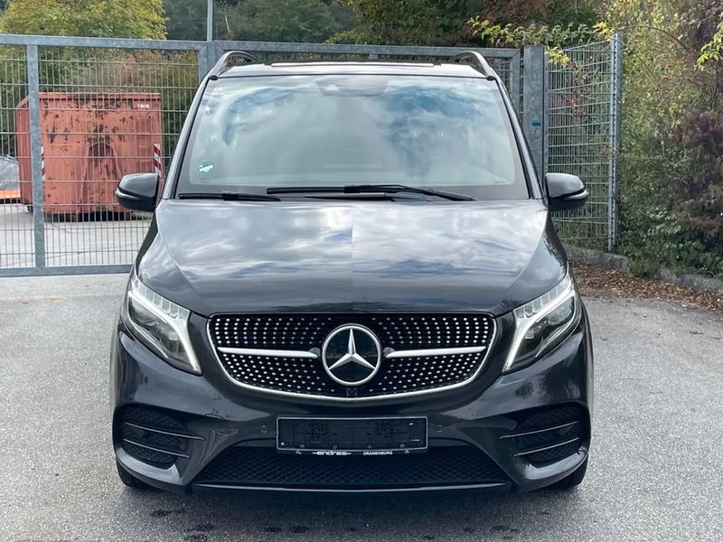 Mercedes-Benz 310 Van • 2020 • 116,000 km 2