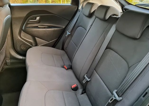 Kia Rio • 2014 • 83,000 km 5