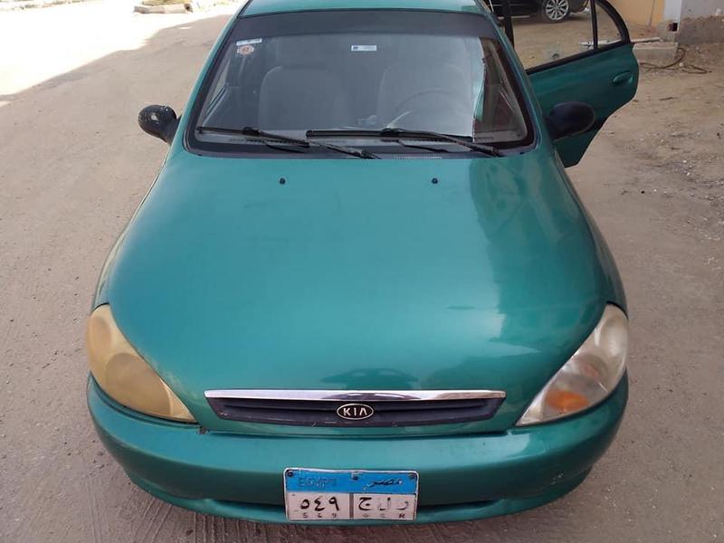 Kia Rio • 2001 • 180,000 km 3
