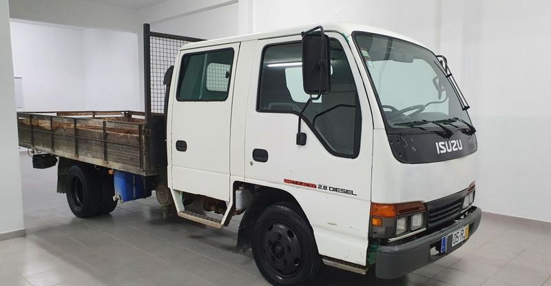 Isuzu Canter • 2001 • 250,000 km 9