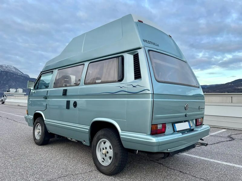Volkswagen T4 • 1989 • 128,000 km 8