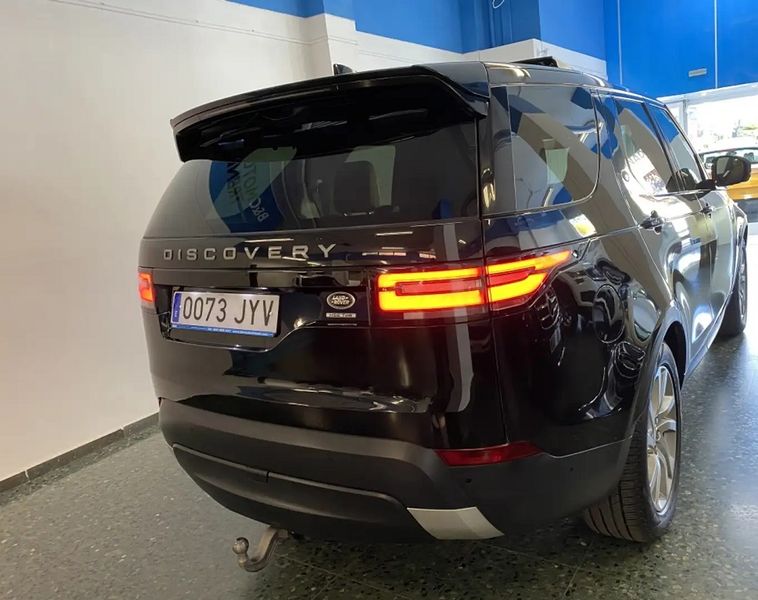 Land Rover Discovery • 2017 • 120,000 km 8