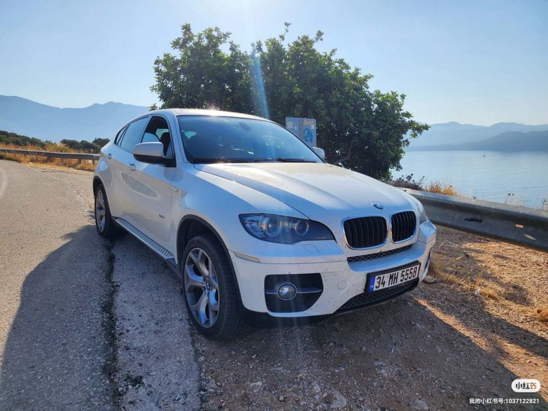 BMW X6 • 2011 • 132,000 km 9