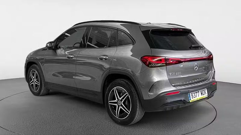 Mercedes-Benz E • 2023 • 36,623 km 4