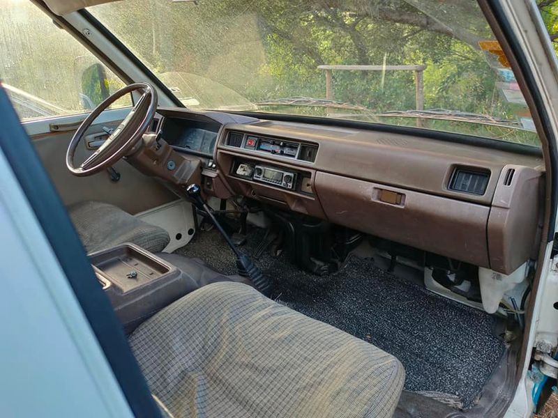 Nissan Vanette • 1989 • 60,000 km 5