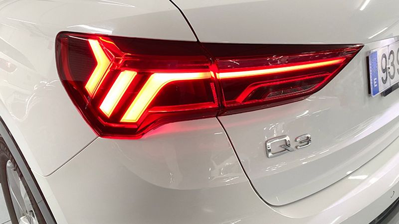 Audi Q3 • 2020 • 40,219 km 16