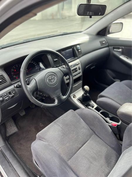 Toyota Corolla • 2003 • 3,000 km 4
