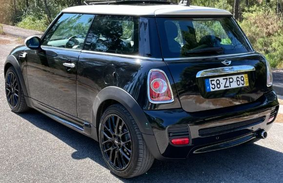 MINI Cooper D • 2014 • 119,000 km 2