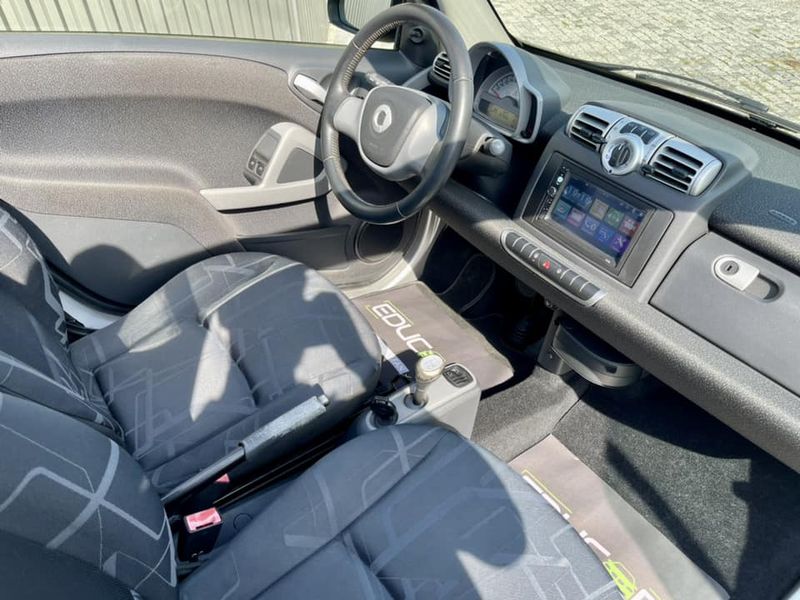 Smart Fortwo coupé • 2009 • 12,000 km 6