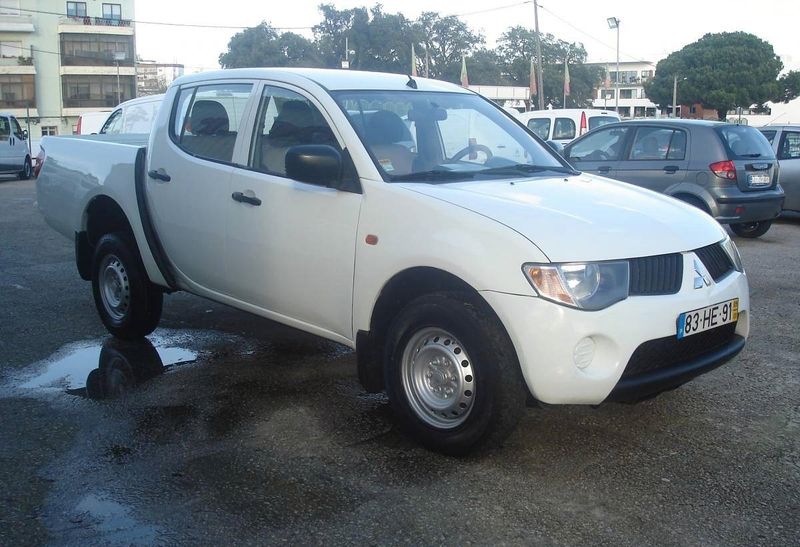 Mitsubishi L200 • 2009 • 200,000 km 1