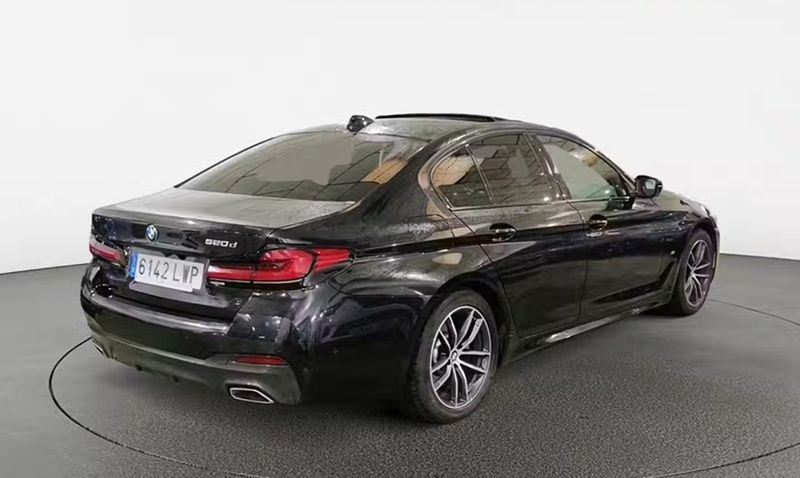 BMW 520D • 2022 • 116,722 km 4