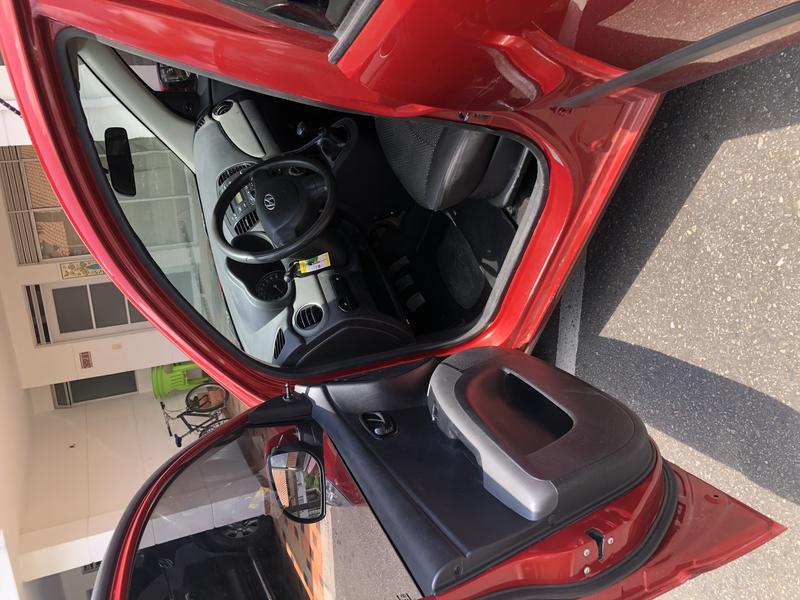 Hyundai i10 • 2013 • 99,725 km 6