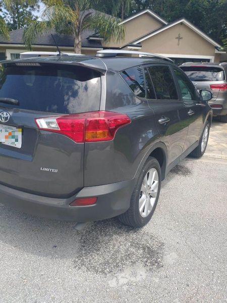 Toyota RAV4 • 2014 • 154,000 km 3