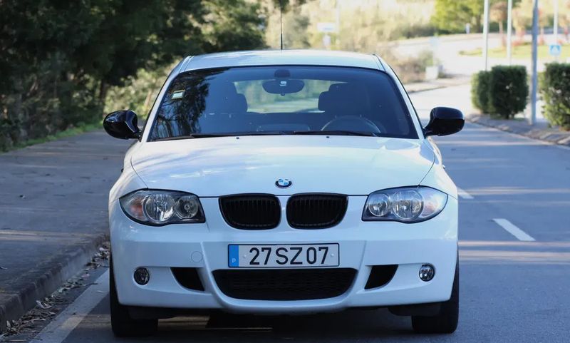 BMW 1 Series • 2009 • 260,000 km 1