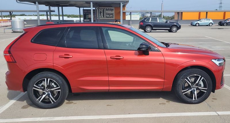 Volvo XC60 • 2021 • 40,000 km 3