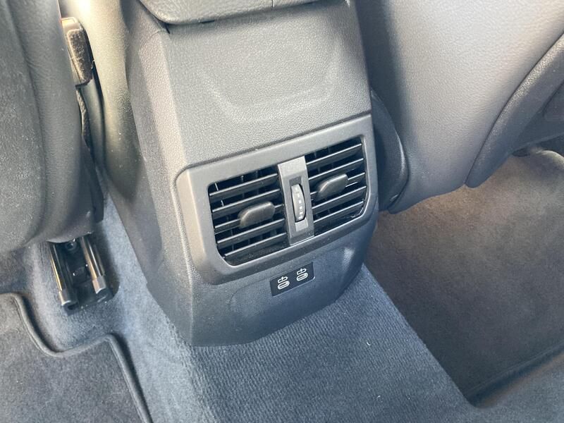 BMW 1 Series • 2022 • 37,577 km 14