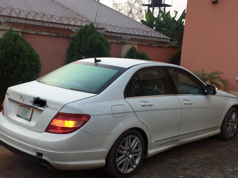 Mercedes-Benz C • 2008 • 1 km 3