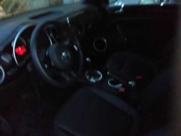 Volkswagen Beetle • 2013 • 29,000 km 2