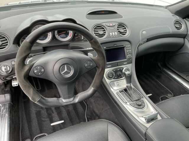 Mercedes-Benz SL • 2009 • 106,000 km 13