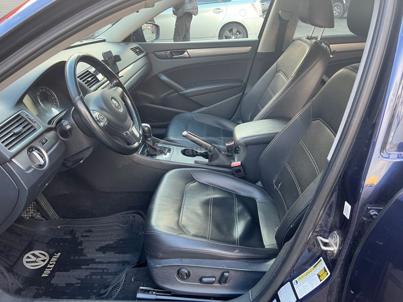 Volkswagen Passat • 2015 • 117,700 mi 10