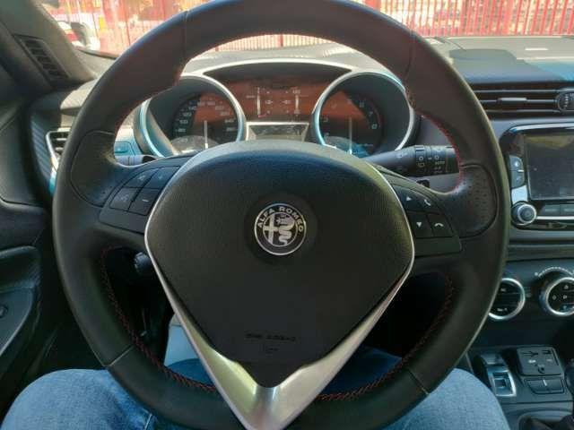 Alfa Romeo Giulietta • 2018 • 47,171 km 6