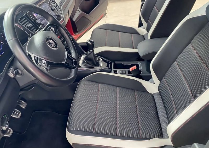 Volkswagen T-Cross • 2018 • 113,000 km 10