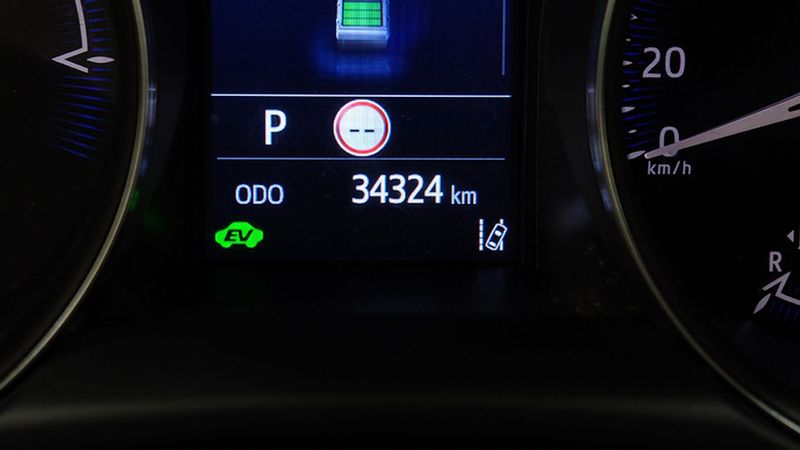 Toyota C-HR • 2021 • 34,243 km 11