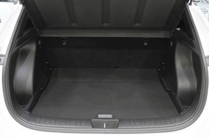 Hyundai Kona • 2023 • 11,400 km 21