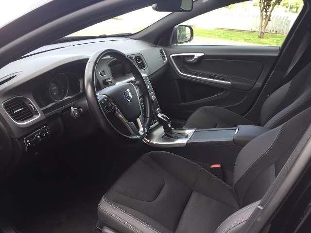 Volvo V60 • 2015 • 199,000 km 5